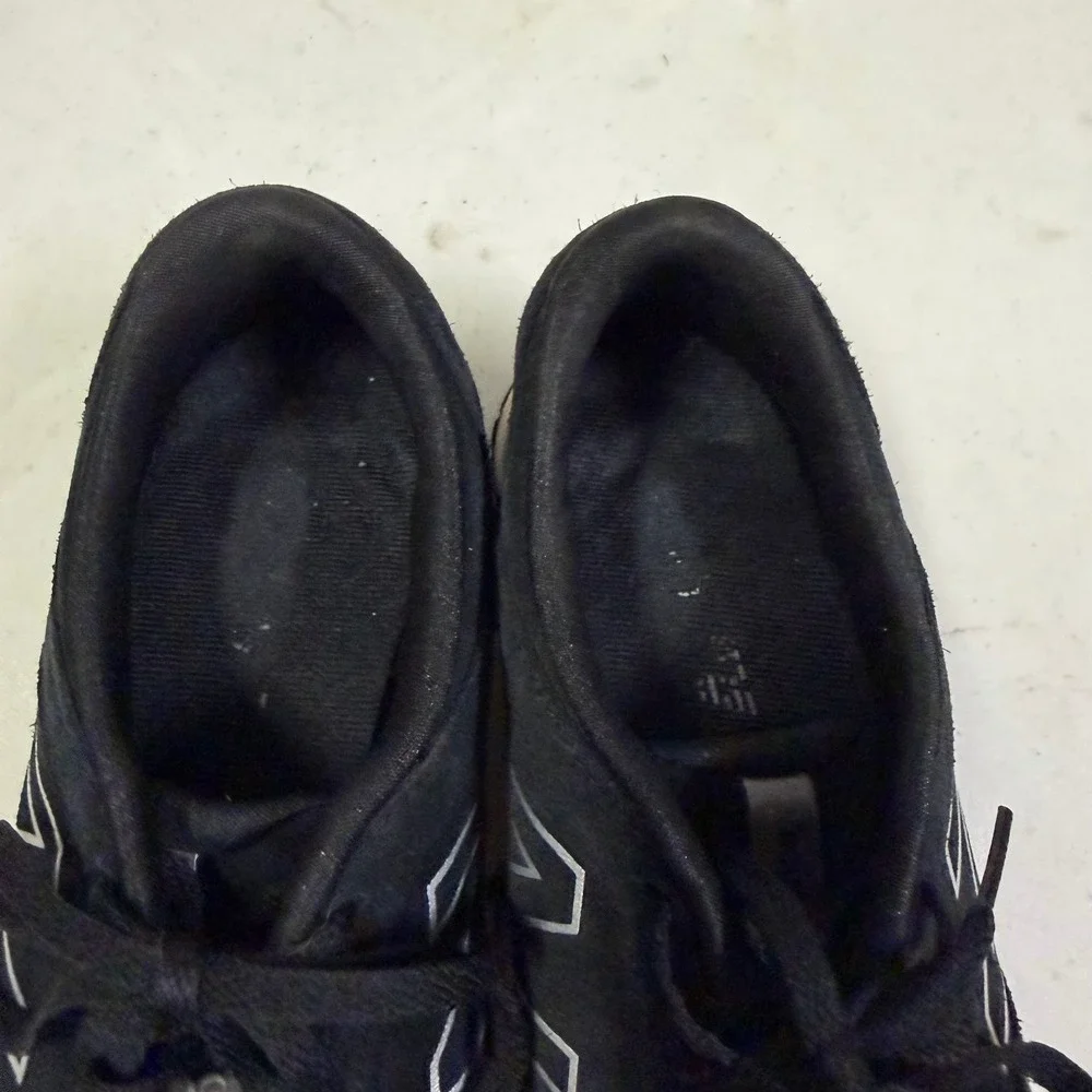 New Balance WL555BK Women's Black Suede Athletic Walking Shoes Size US 8.5 EU 40